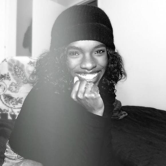 Meet your Posher, Pike - Picture 1 of 1